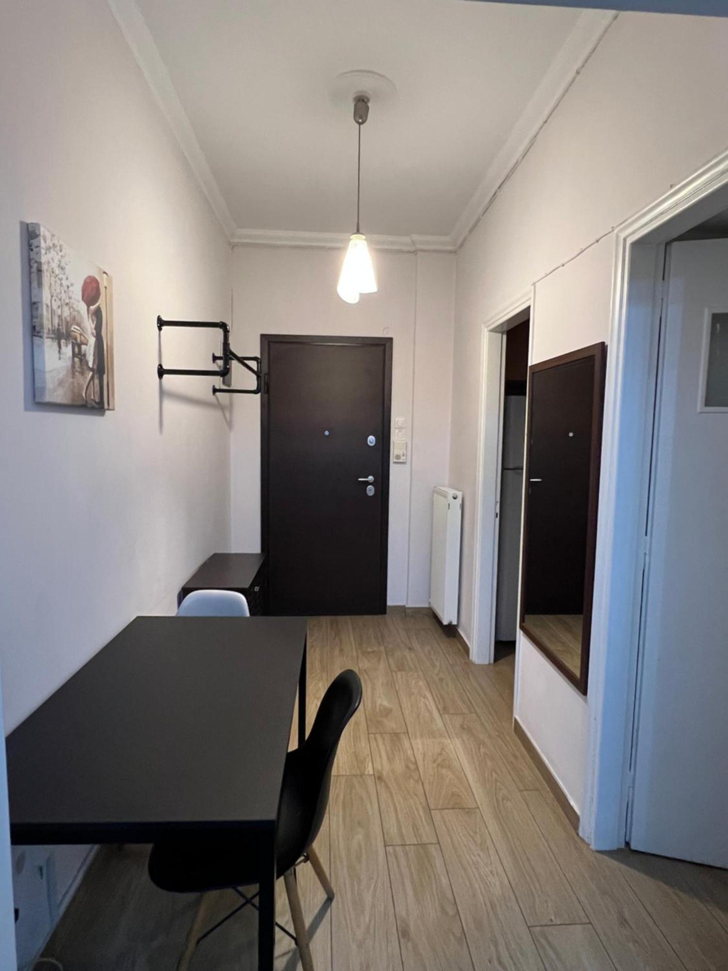 Stylish And Comfortable Apartment Афины Экстерьер фото